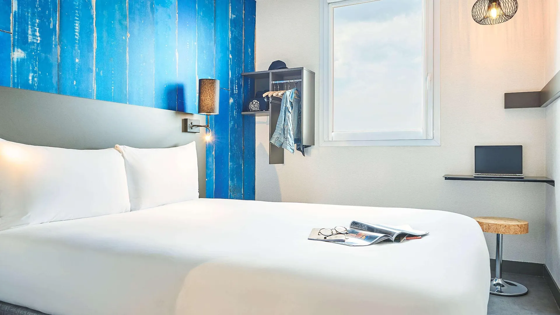 Hotell Greet Paris Porte De La Chapelle - Arena
