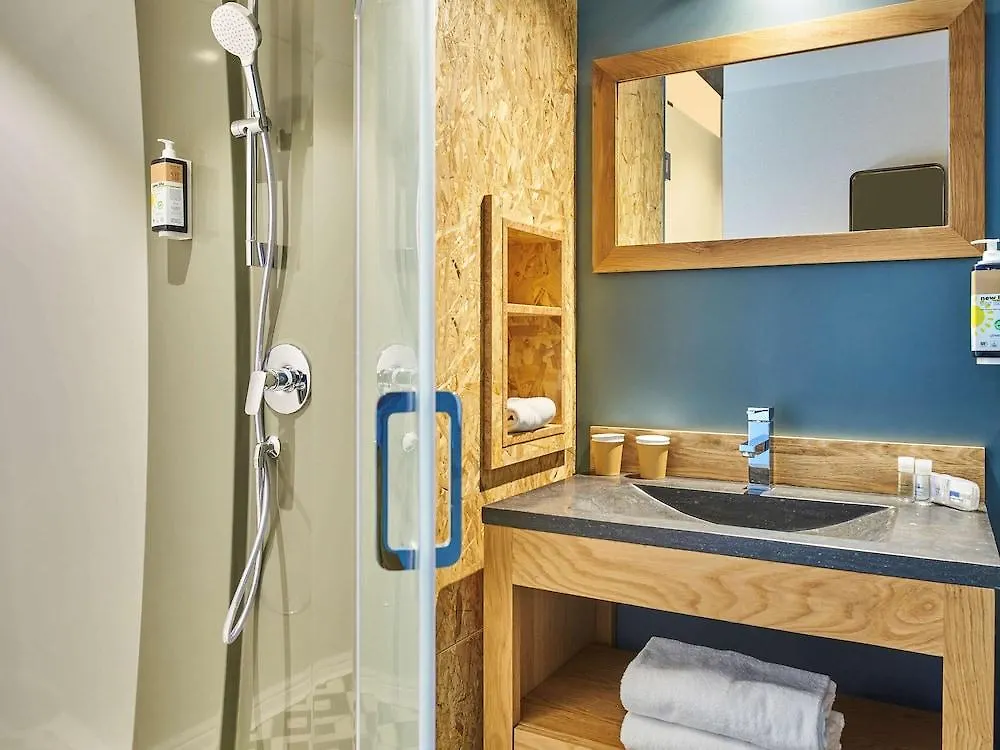 Hotell Greet Paris Porte De La Chapelle - Arena
